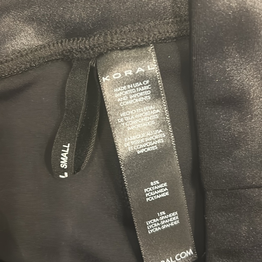 Koral Glossy Bike Shorts - Picture 8 of 9